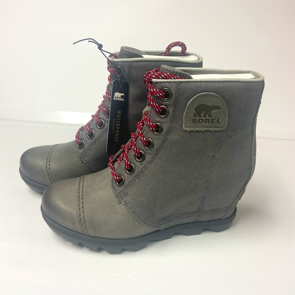 Sorel Shoes - Sorel Joan Of Arctic Wedge II PDX Lace Boot NWT Color Quarry Jet Size 7.5